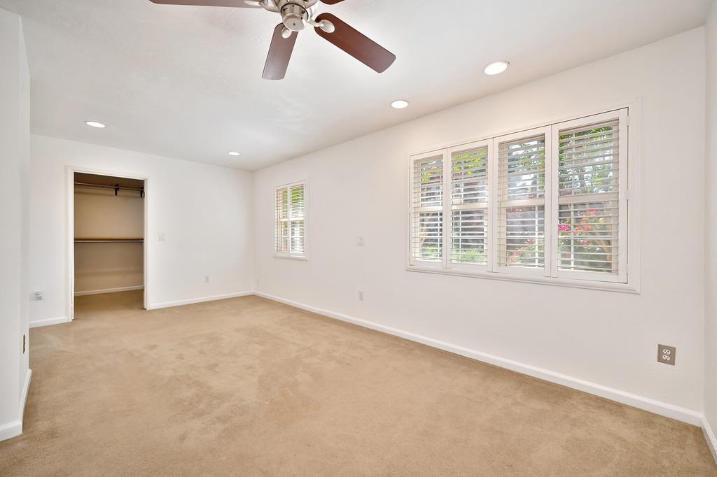 Detail Gallery Image 14 of 31 For 5349 Mcmillan Dr, Fair Oaks,  CA 95628 - 3 Beds | 2 Baths
