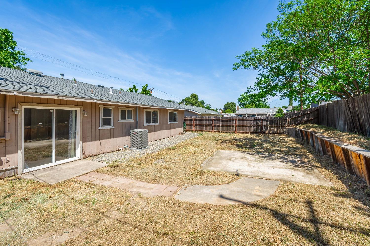 Detail Gallery Image 32 of 32 For 7042 Van Maren Ln, Citrus Heights,  CA 95621 - 3 Beds | 1/1 Baths
