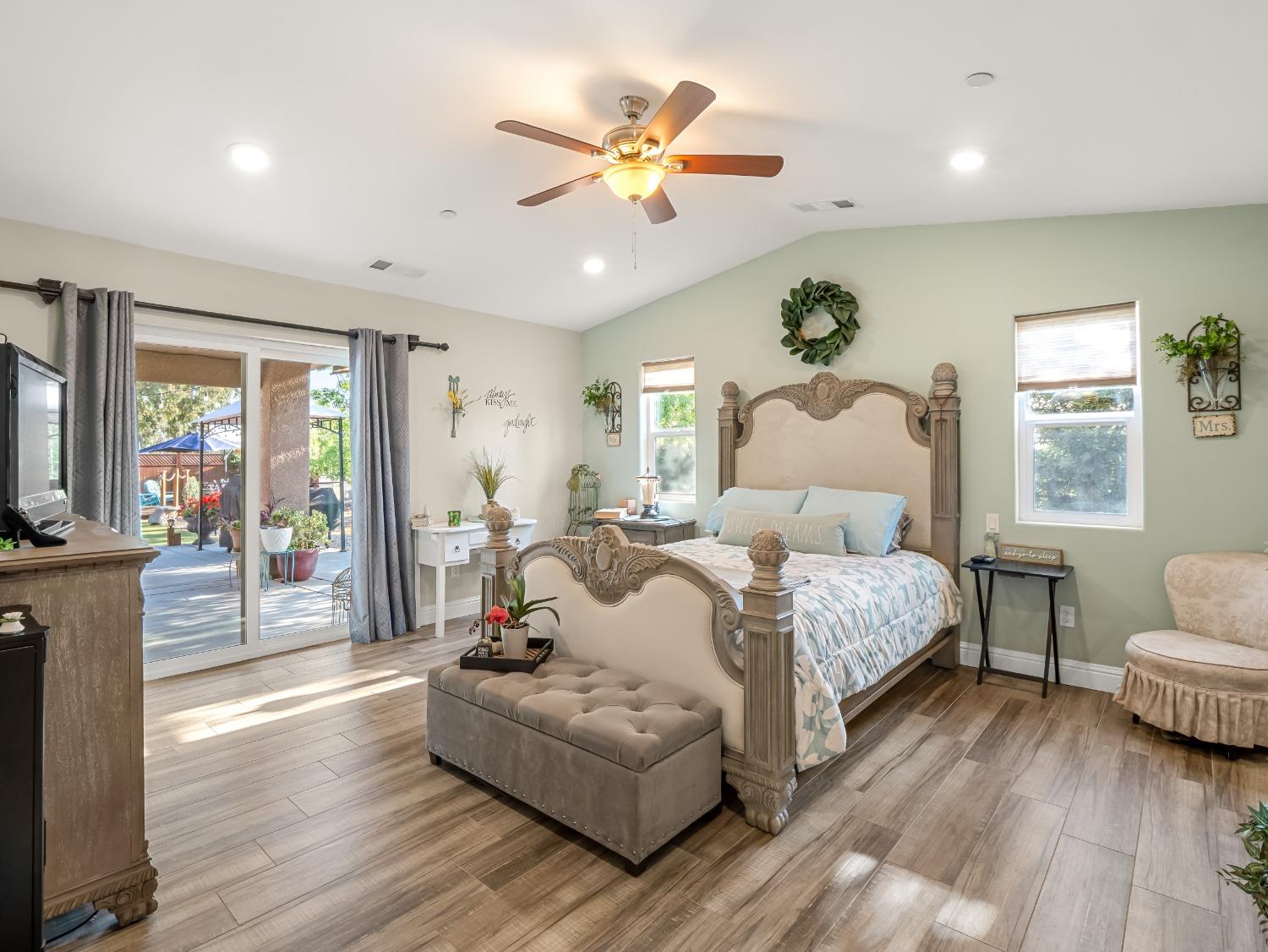 Detail Gallery Image 26 of 78 For 17324 Bonita Rd, Madera,  CA 93636 - 5 Beds | 4 Baths