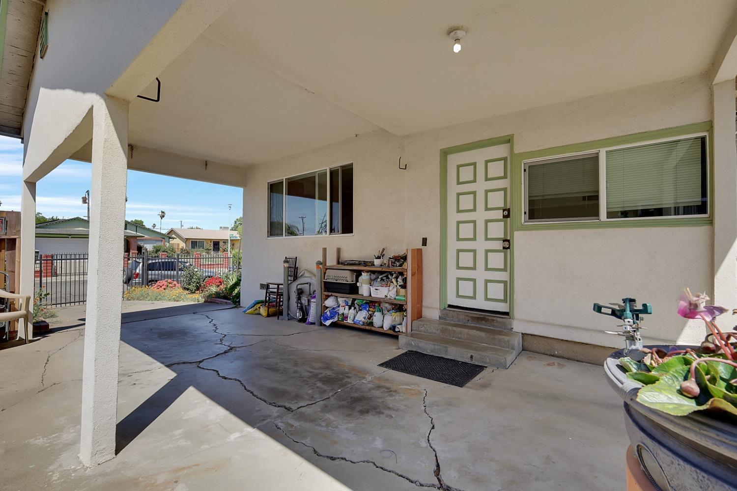 Detail Gallery Image 38 of 47 For 7612 Beth, Sacramento,  CA 95832 - 3 Beds | 2 Baths