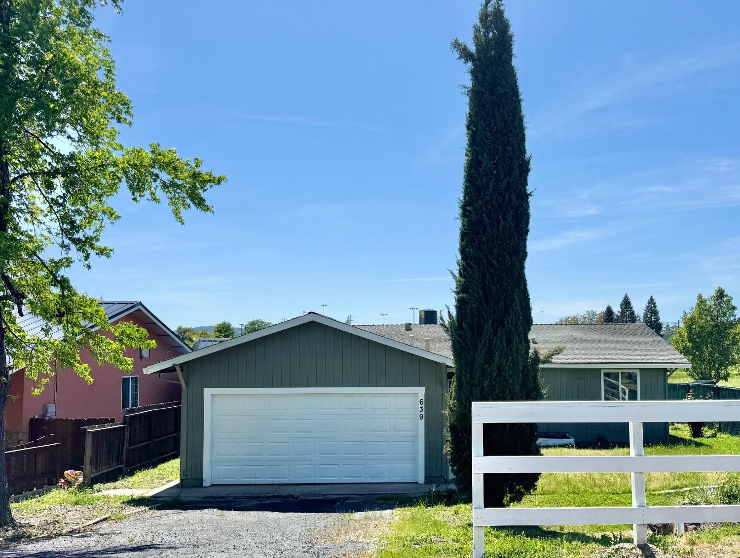 Detail Gallery Image 1 of 15 For 639 Casey St, Angels Camp,  CA 95222 - 3 Beds | 2 Baths