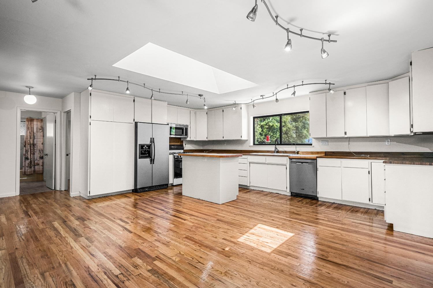 Detail Gallery Image 24 of 94 For 2575 Sand Ridge Rd, Placerville,  CA 95667 - 3 Beds | 2 Baths