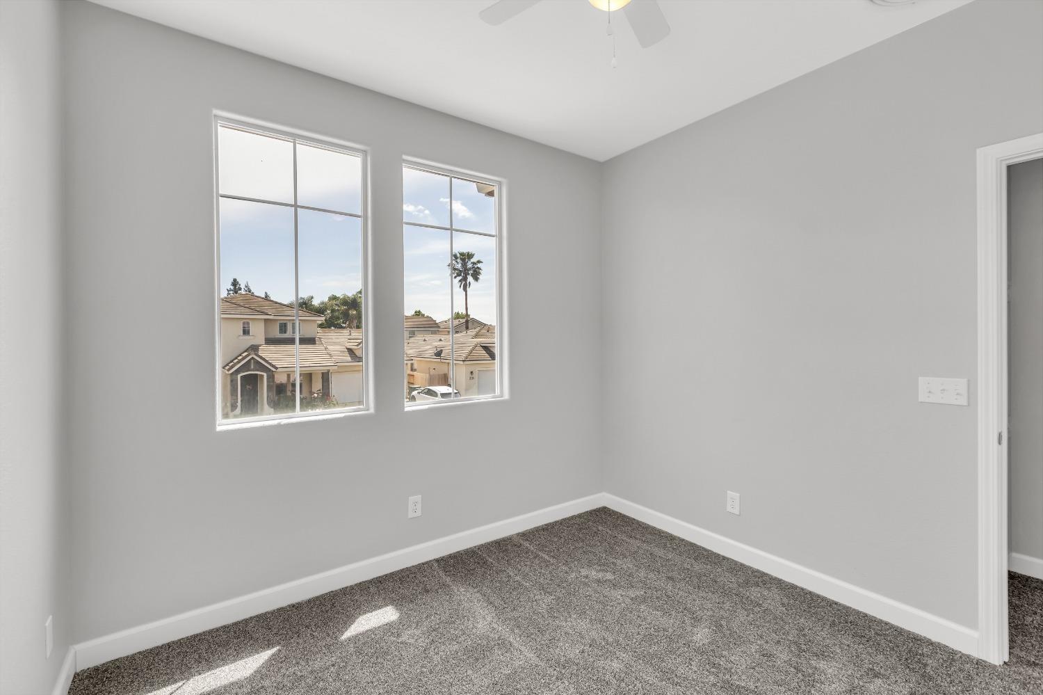 Detail Gallery Image 37 of 68 For 5409 Friesian Way, Elk Grove,  CA 95757 - 4 Beds | 2/1 Baths