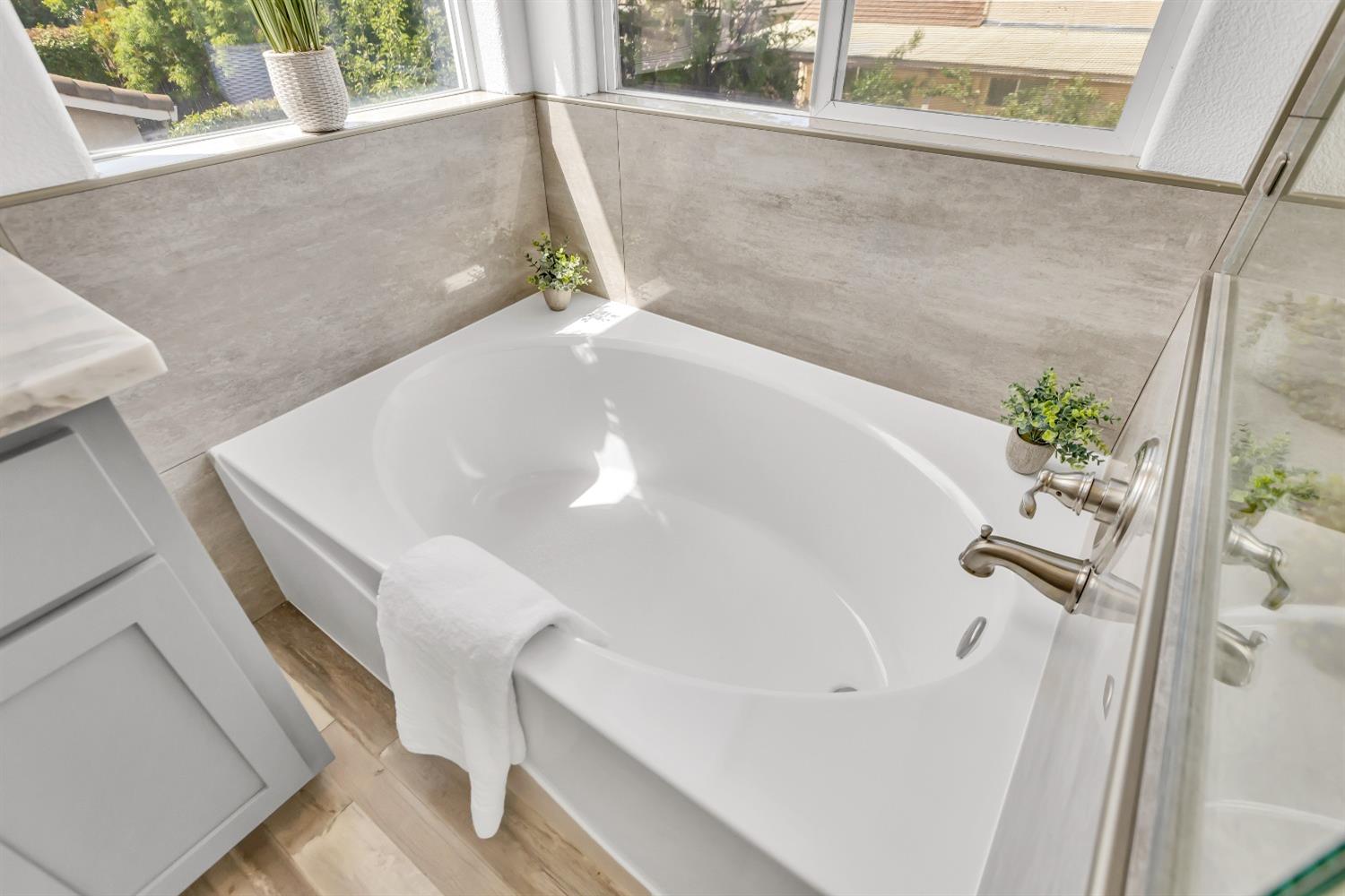 Detail Gallery Image 50 of 68 For 5409 Friesian Way, Elk Grove,  CA 95757 - 4 Beds | 2/1 Baths