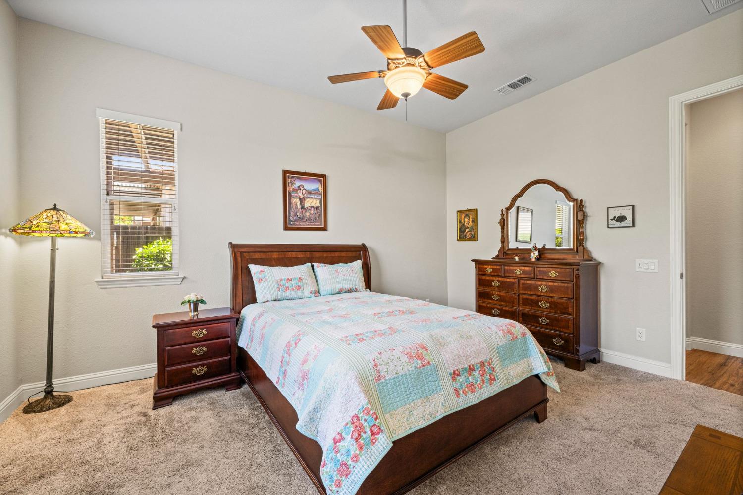 Detail Gallery Image 20 of 54 For 2081 Abby Gate Dr, Roseville,  CA 95747 - 3 Beds | 2 Baths