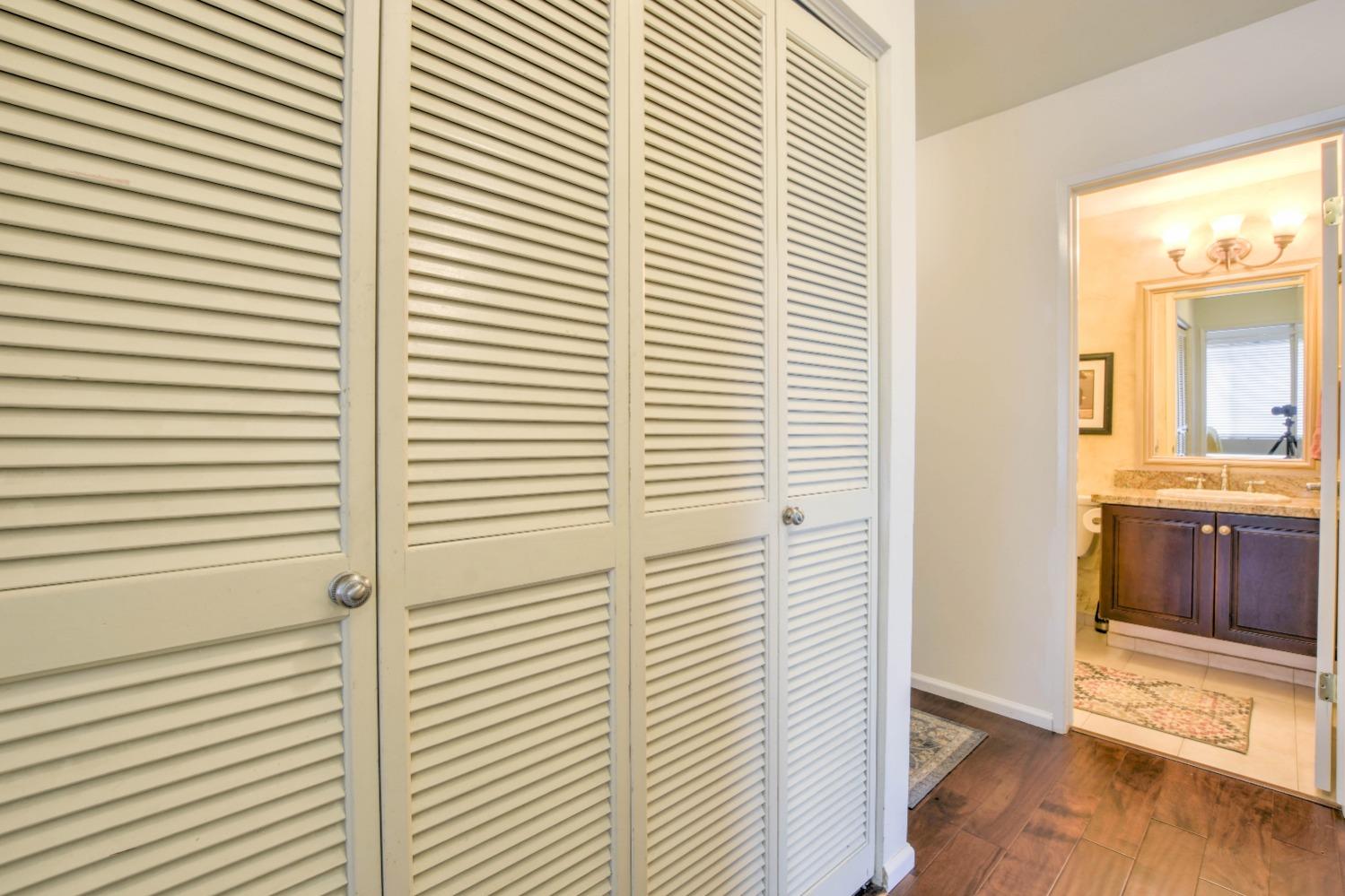 Detail Gallery Image 24 of 48 For 4904 Olive Oak Way, Carmichael,  CA 95608 - 4 Beds | 2 Baths