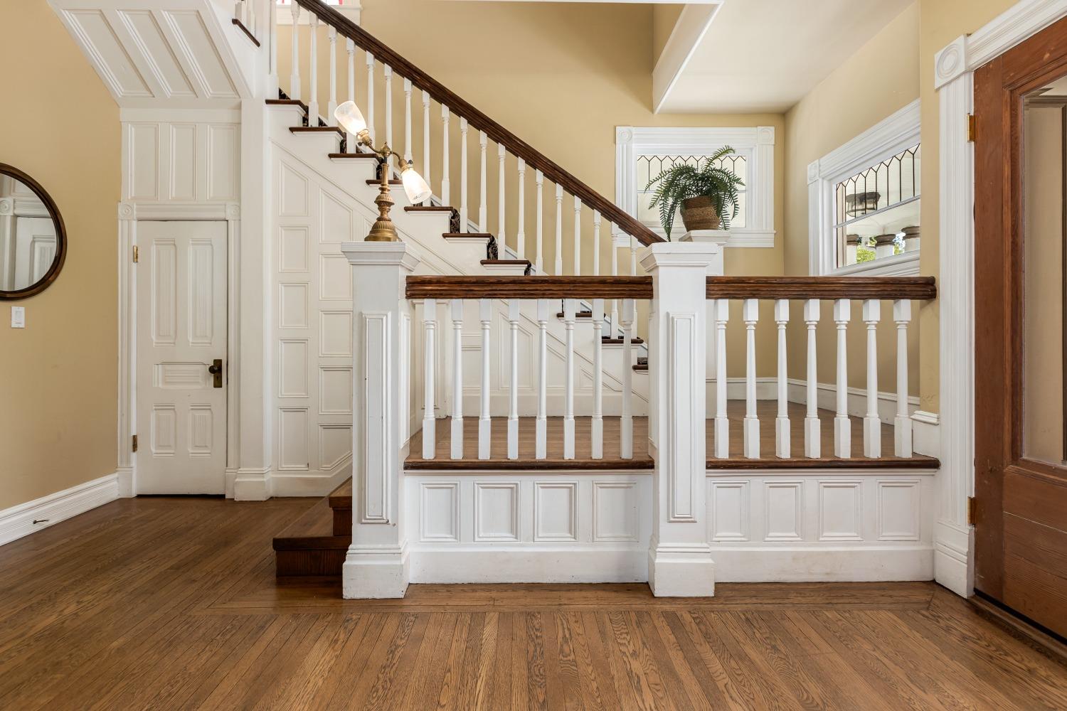 Detail Gallery Image 8 of 59 For 358 Mill St, Grass Valley,  CA 95945 - 8 Beds | 9 Baths