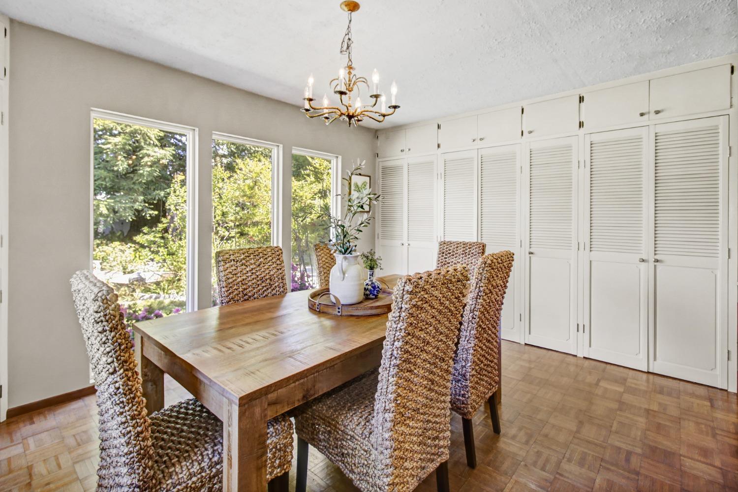 Detail Gallery Image 18 of 73 For 1837 Drew Ct, Carmichael,  CA 95608 - 4 Beds | 2 Baths