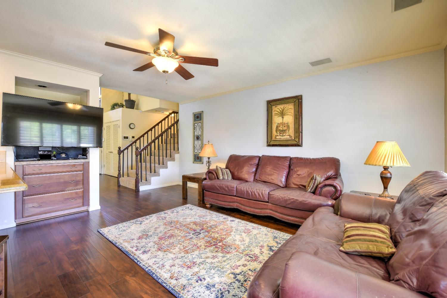 Detail Gallery Image 20 of 48 For 4904 Olive Oak Way, Carmichael,  CA 95608 - 4 Beds | 2 Baths