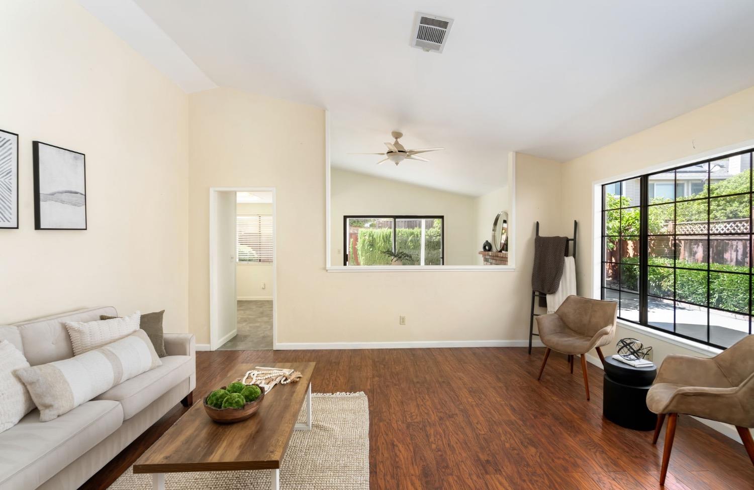 Detail Gallery Image 10 of 45 For 629 Azores Cir, Bay Point,  CA 94565 - 3 Beds | 2 Baths