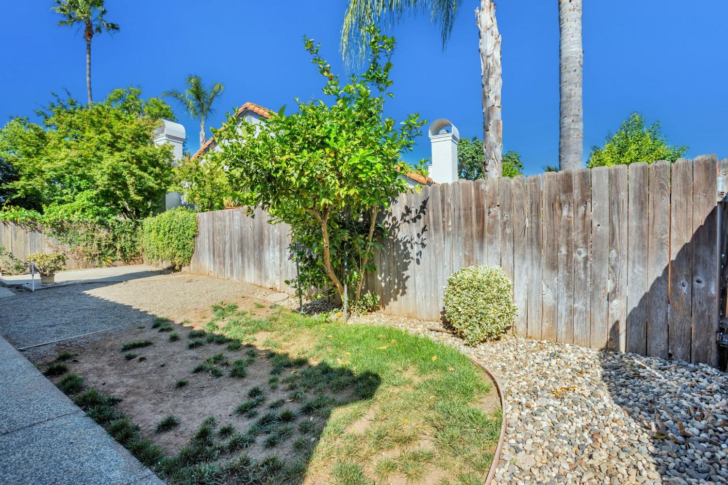 Detail Gallery Image 43 of 47 For 9034 Acorn Ridge Cir, Elk Grove,  CA 95758 - 4 Beds | 2 Baths