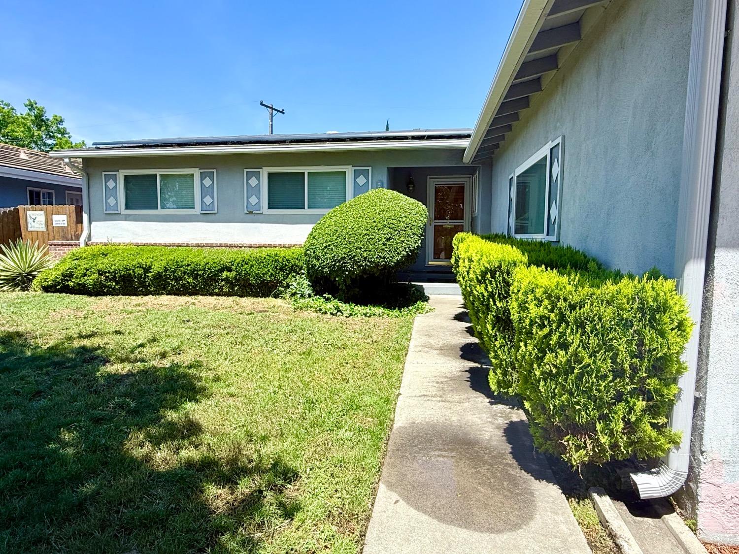 Jasmine Avenue, Stockton, California image 5