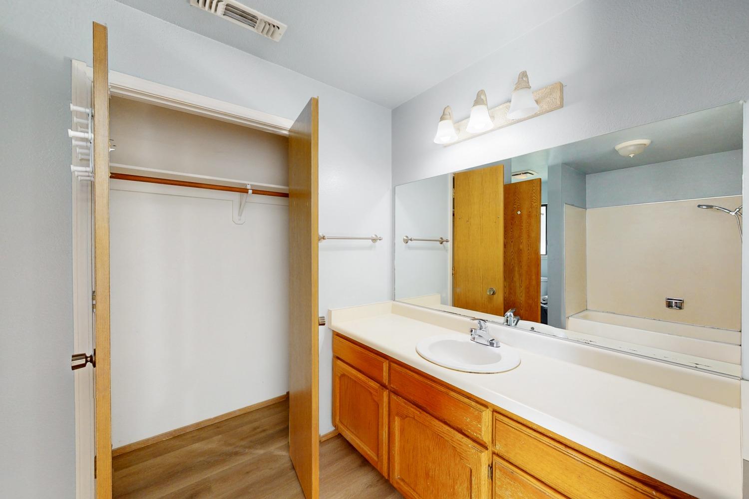 Detail Gallery Image 23 of 37 For 338 Rose Ln, Yuba City,  CA 95993 - 3 Beds | 2 Baths