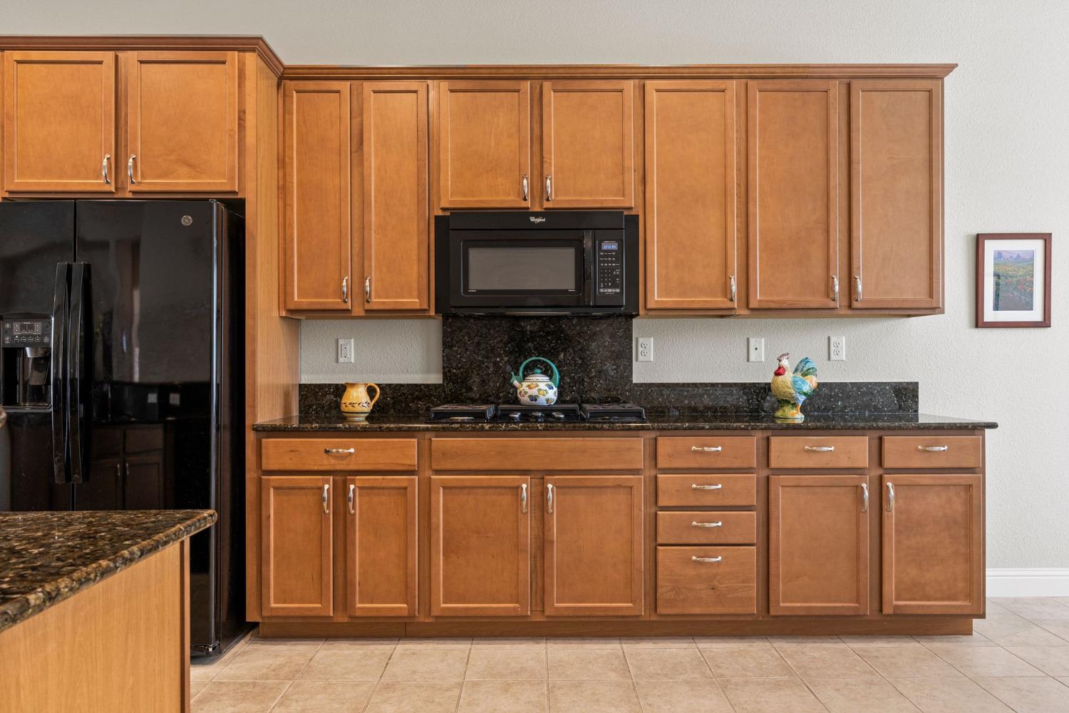Detail Gallery Image 5 of 54 For 2081 Abby Gate Dr, Roseville,  CA 95747 - 3 Beds | 2 Baths