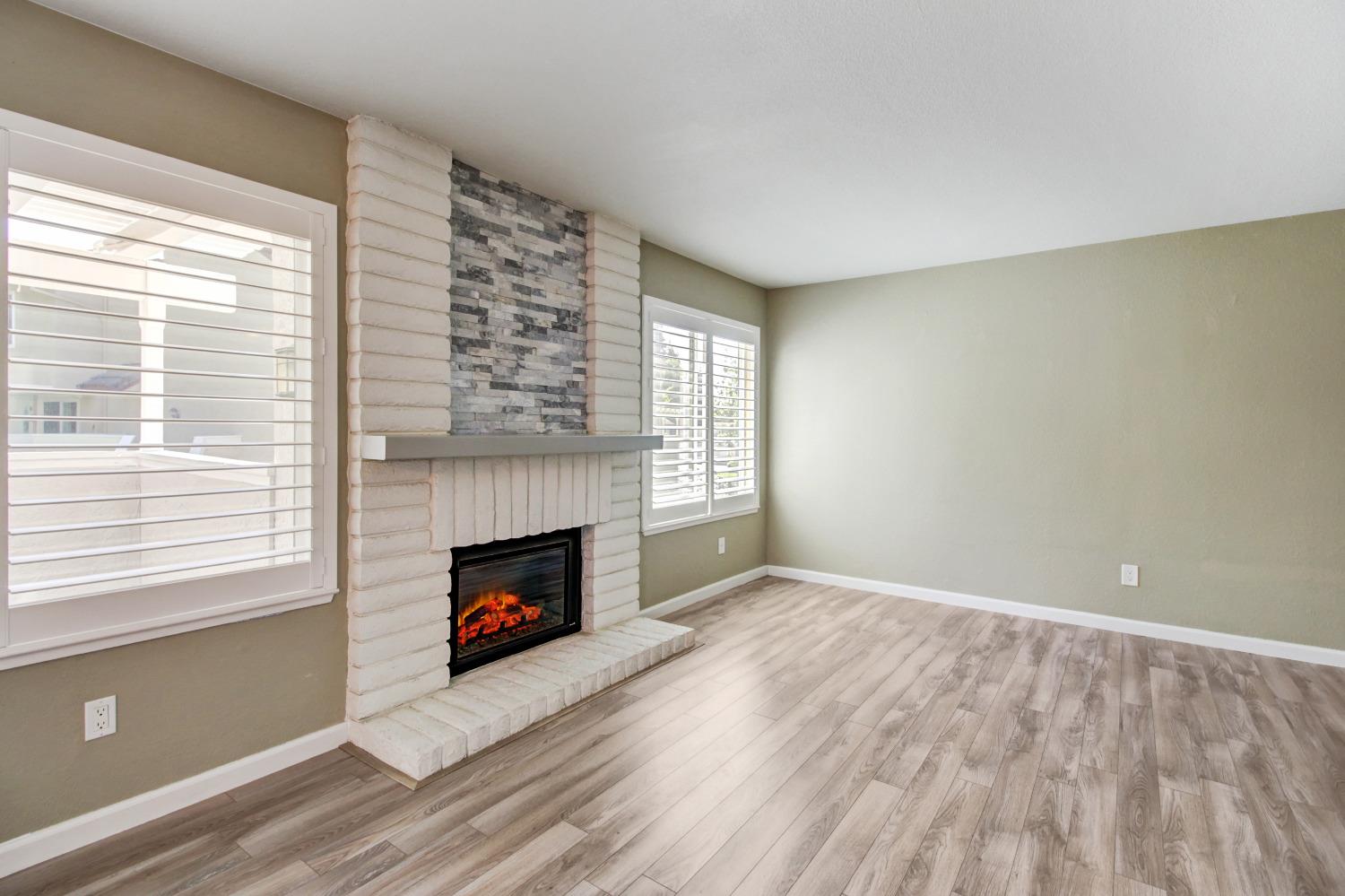 Photo #12: 225058473 Listing: Photo #12