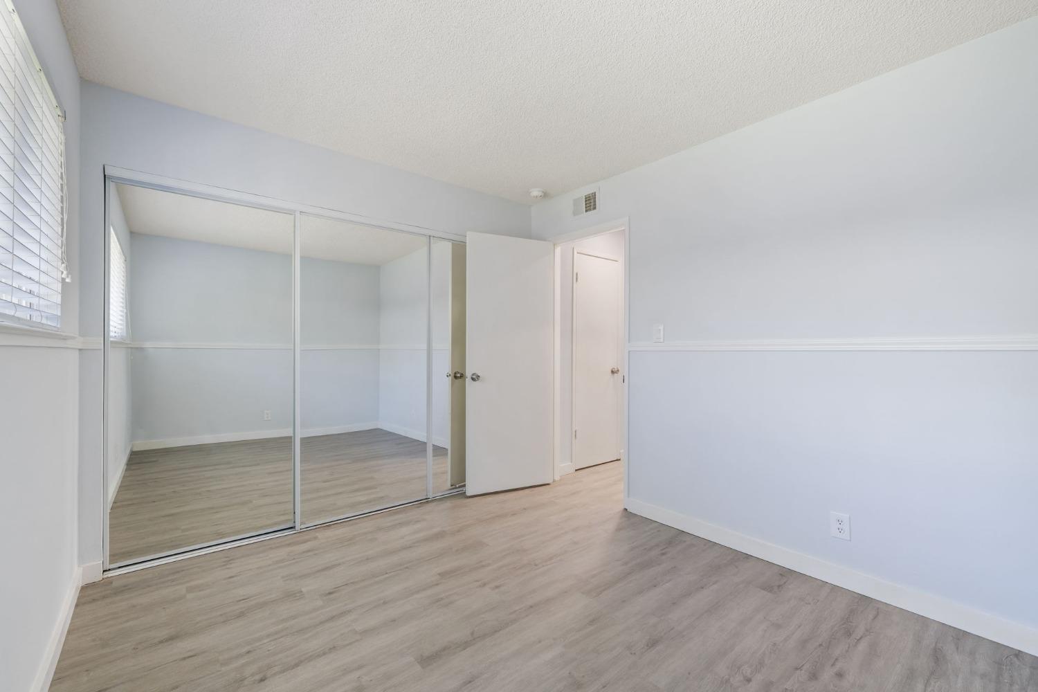 Photo #16: 225058740 Listing: Photo #16