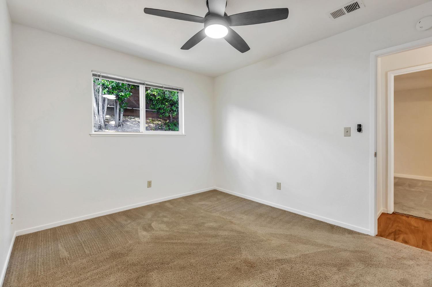Detail Gallery Image 23 of 36 For 6522 Woodpark Way, Citrus Heights,  CA 95621 - 3 Beds | 2 Baths