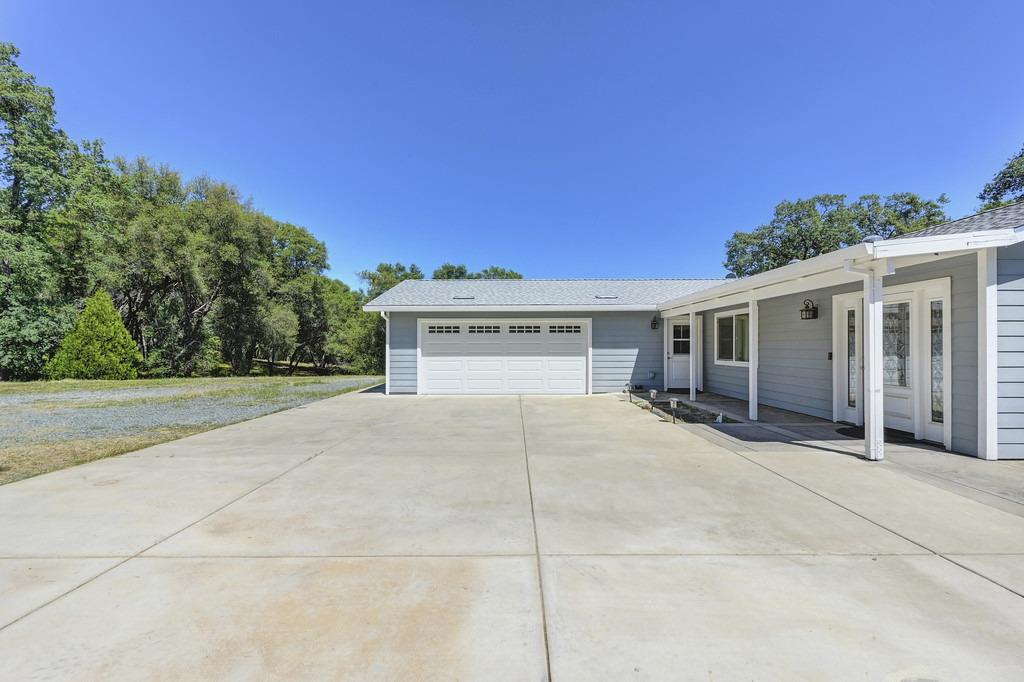 Detail Gallery Image 21 of 74 For 5400 Genney Ln, El Dorado,  CA 95623 - 3 Beds | 2 Baths