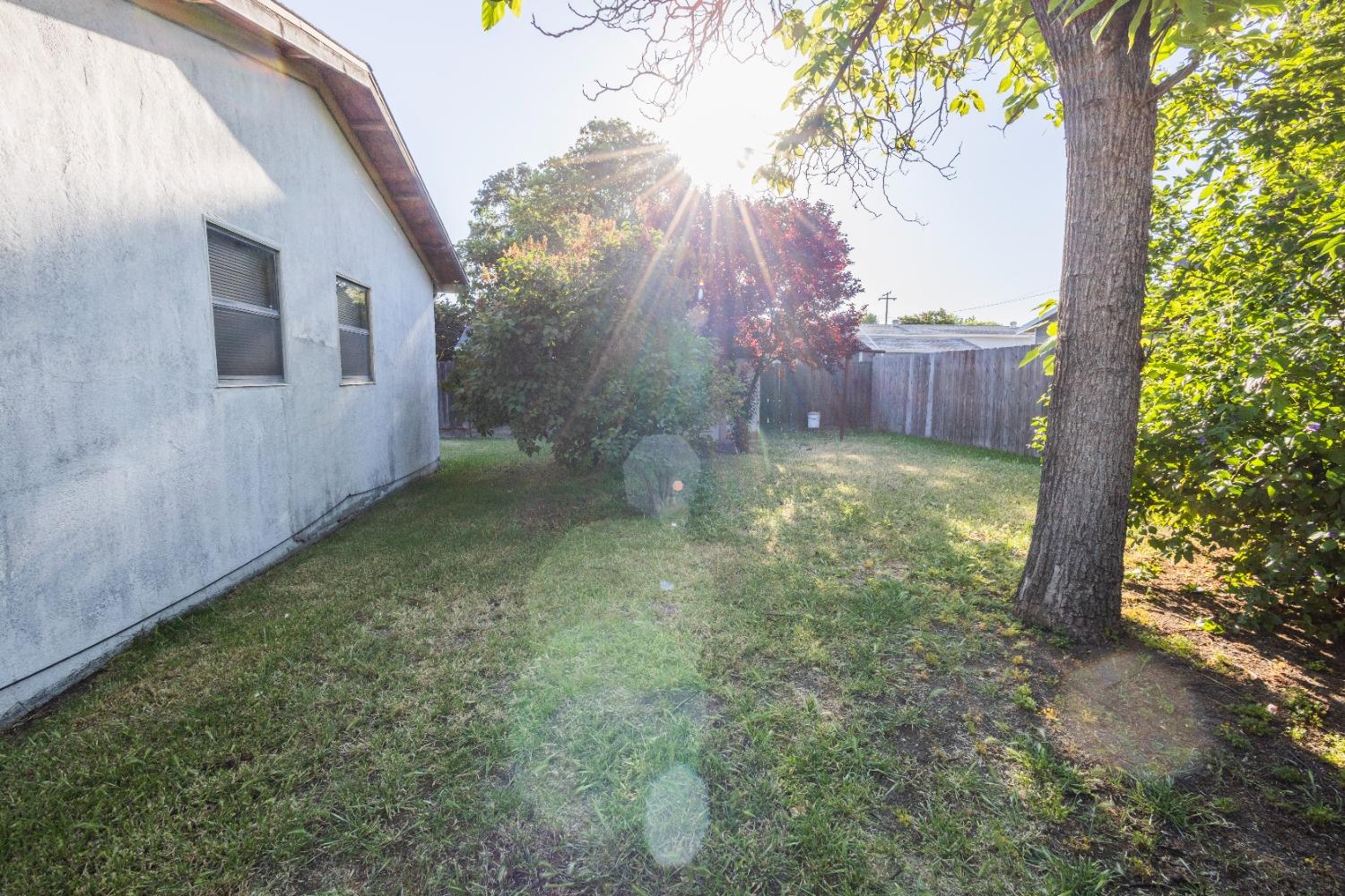 Detail Gallery Image 23 of 24 For 308 Blain Ave, Stockton,  CA 95204 - 3 Beds | 1 Baths
