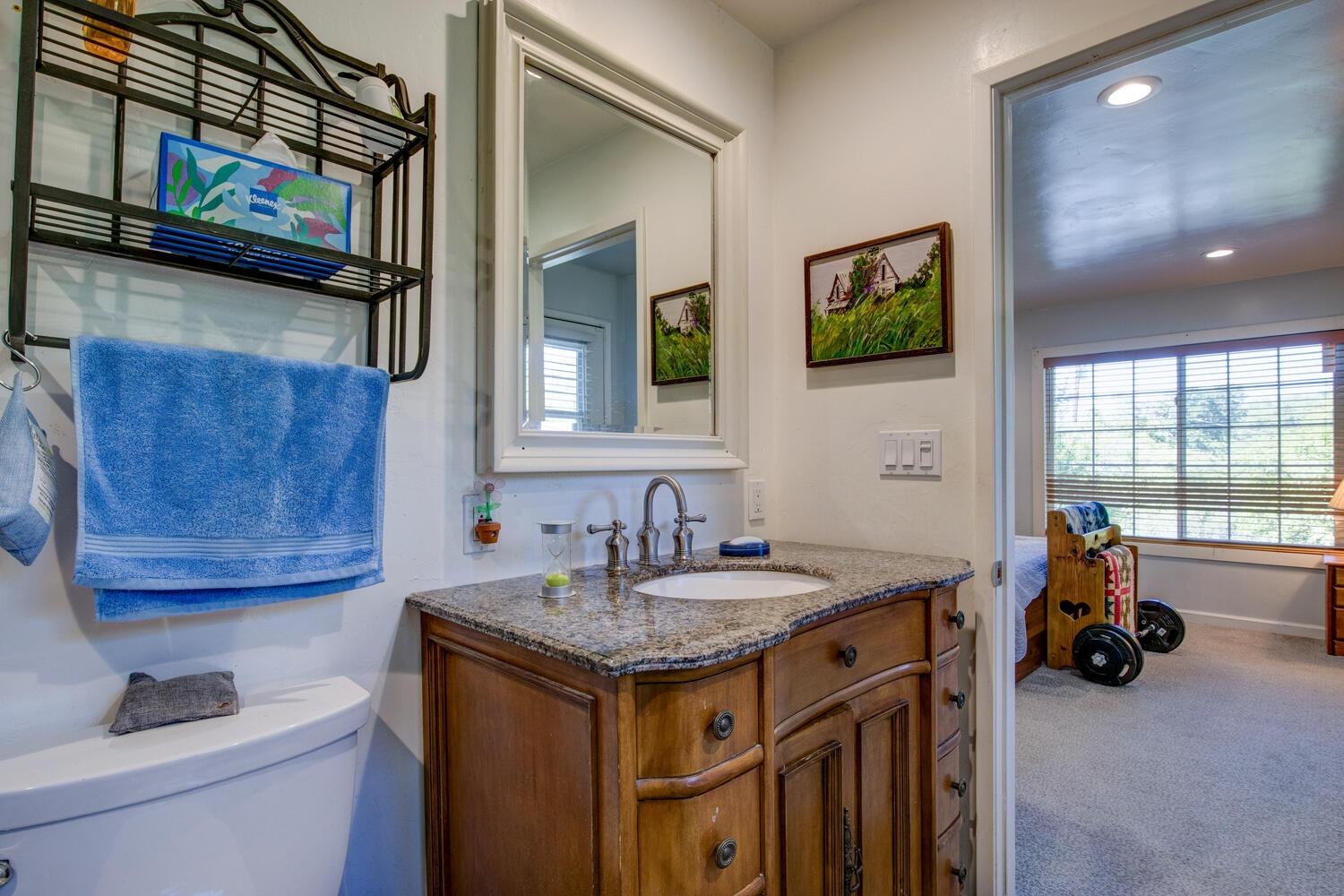 Detail Gallery Image 36 of 72 For 555 Arlette Ln, Diamond Springs,  CA 95619 - 8 Beds | 3 Baths