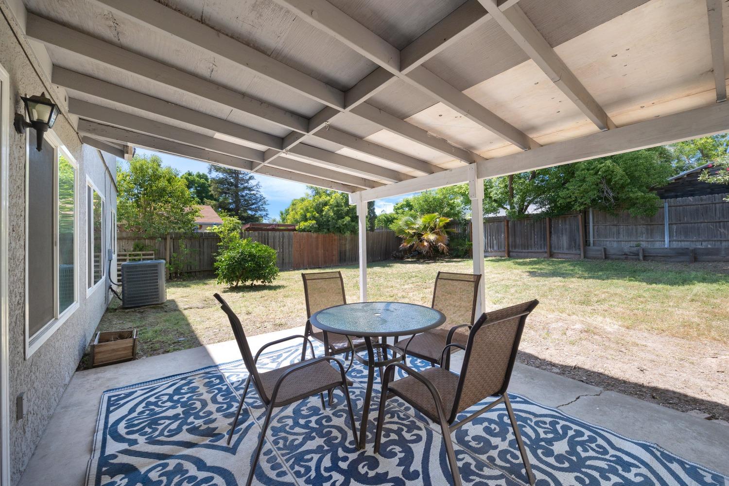 Detail Gallery Image 24 of 33 For 7055 Woodrick Way, Sacramento,  CA 95842 - 4 Beds | 2/1 Baths