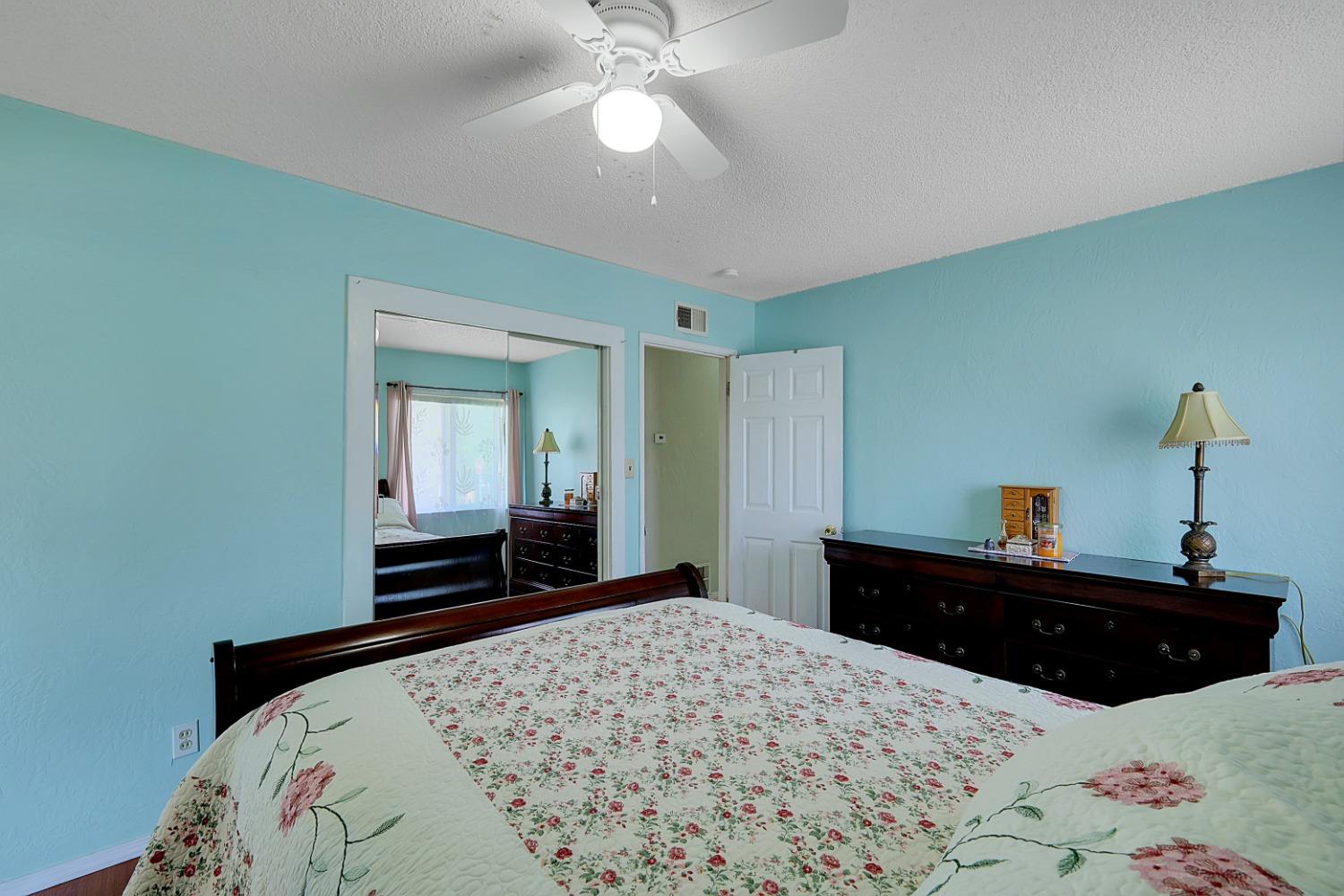 Detail Gallery Image 18 of 47 For 7612 Beth, Sacramento,  CA 95832 - 3 Beds | 2 Baths