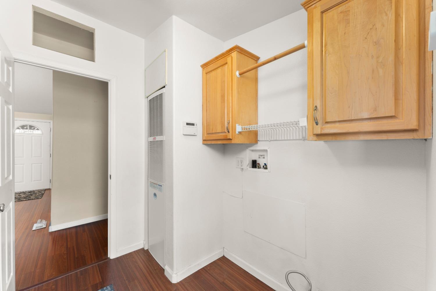 Detail Gallery Image 33 of 58 For 136 Pinebrook Dr, Folsom,  CA 95630 - 2 Beds | 2 Baths