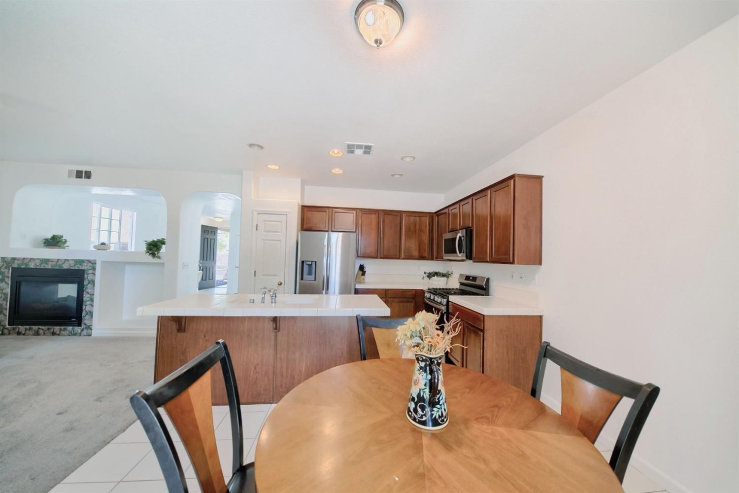 Detail Gallery Image 36 of 99 For 8061 Shay Circle Cir, Stockton,  CA 95212 - 4 Beds | 2/1 Baths