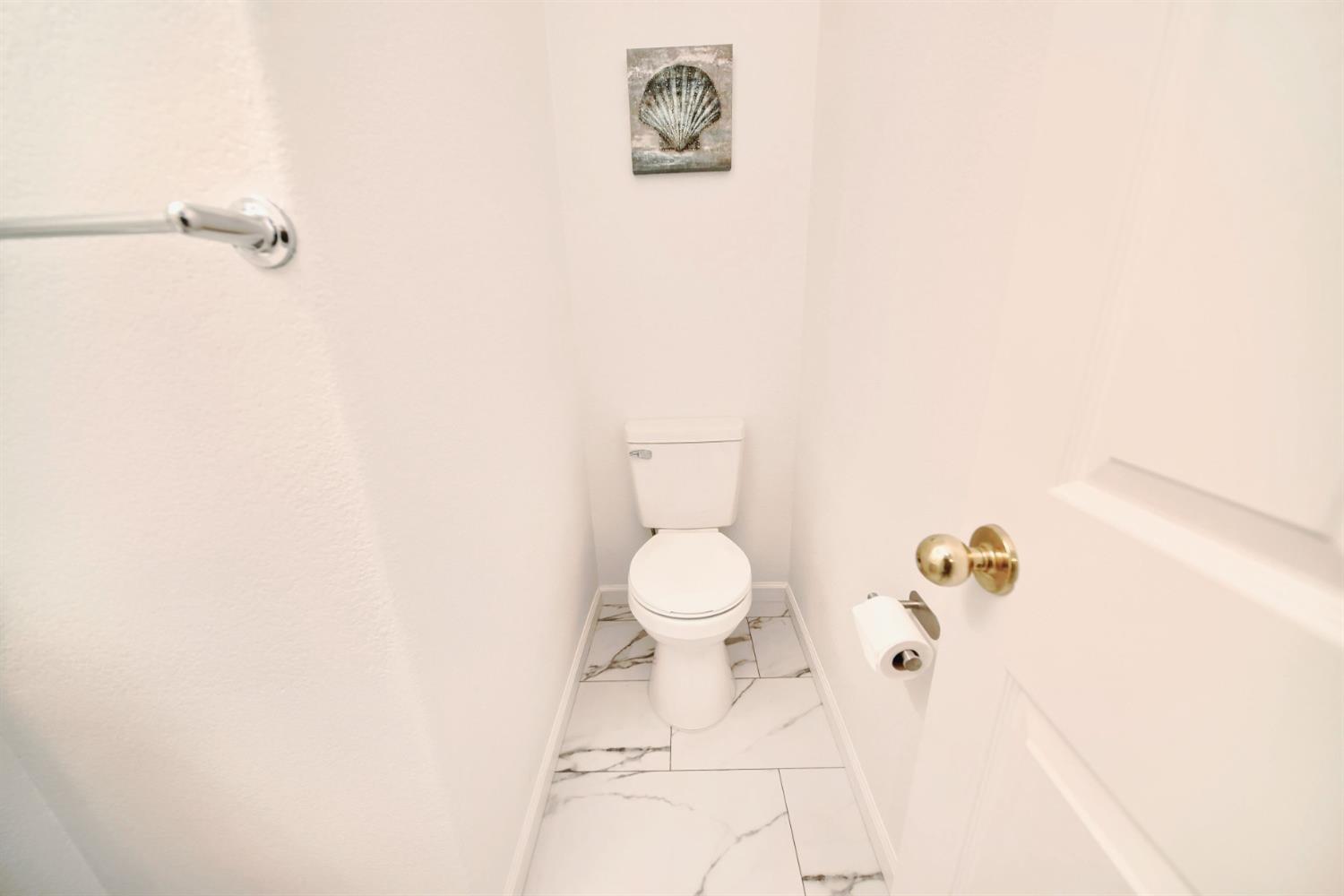 Detail Gallery Image 18 of 99 For 8061 Shay Circle Cir, Stockton,  CA 95212 - 4 Beds | 2/1 Baths