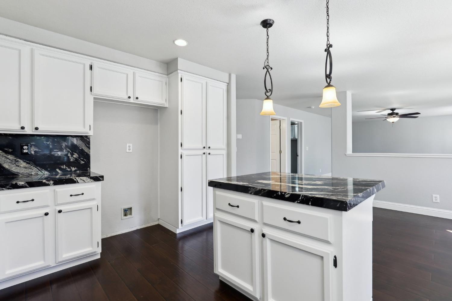 Los Ramblas Court, Roseville, California image 18