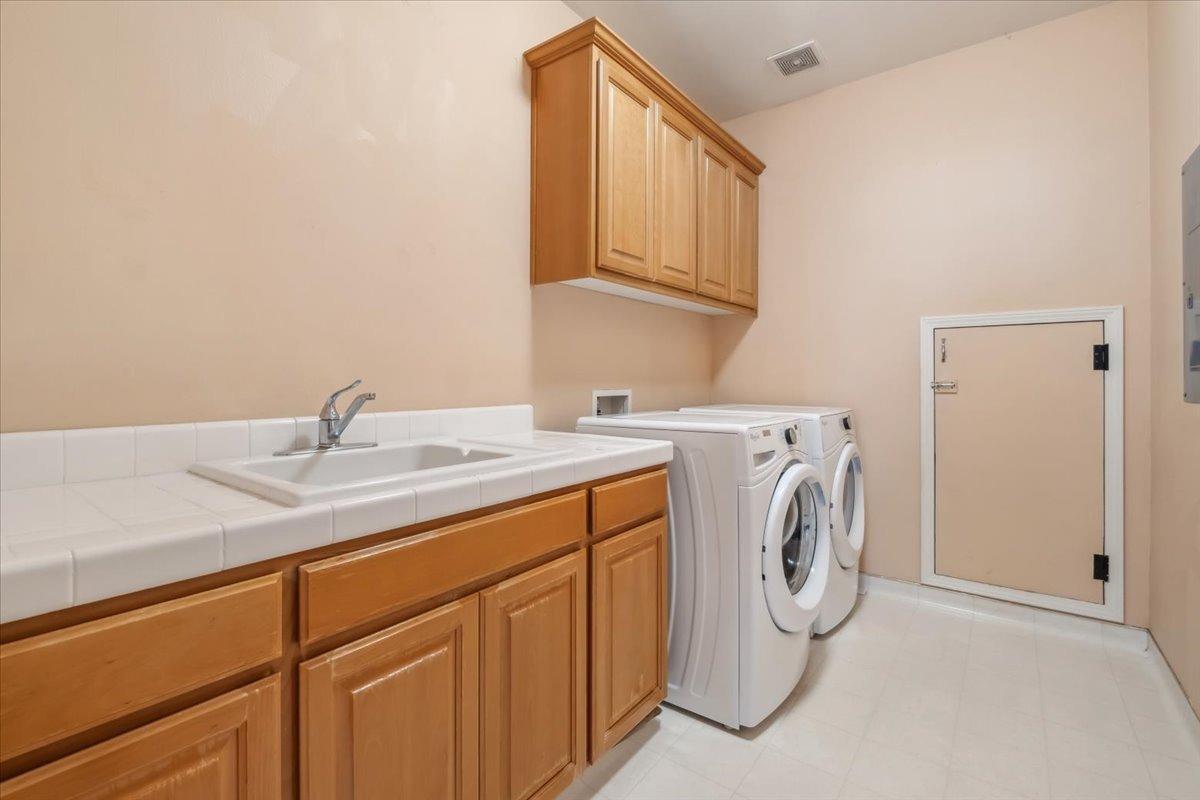Detail Gallery Image 40 of 45 For 1012 Rock Harbor Pt, Hercules,  CA 94547 - 4 Beds | 4 Baths