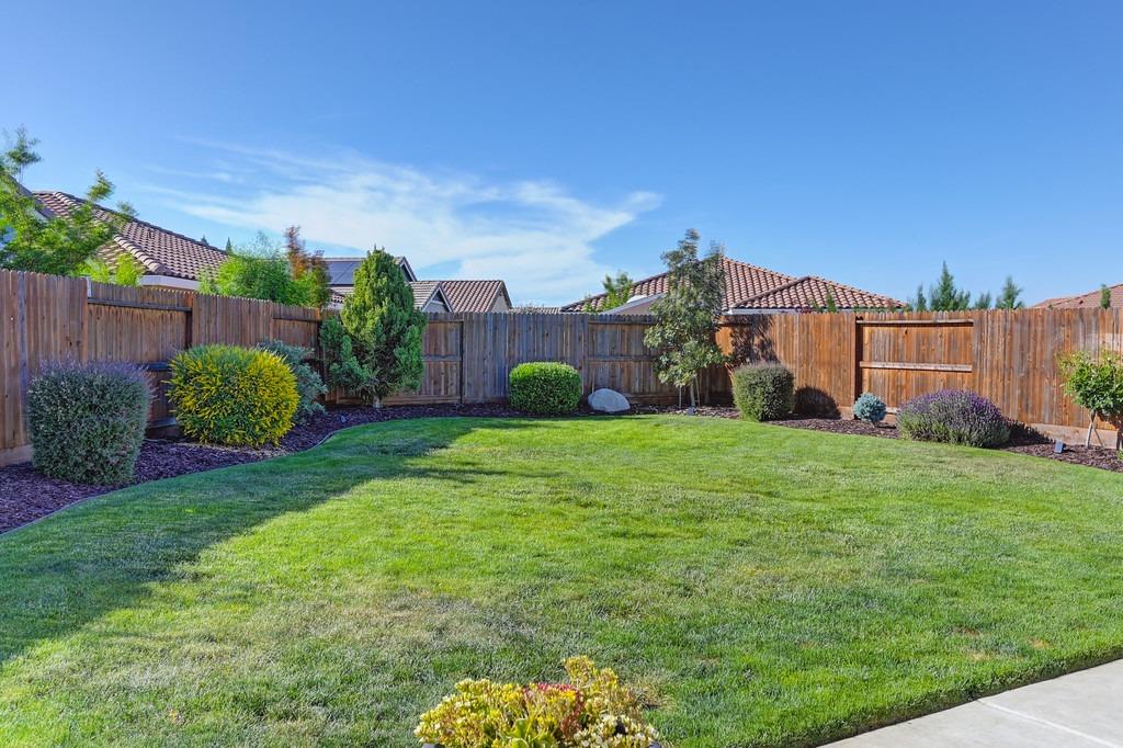 Detail Gallery Image 53 of 61 For 7517 Sobon Ln, Rancho Murieta,  CA 95683 - 4 Beds | 2/1 Baths