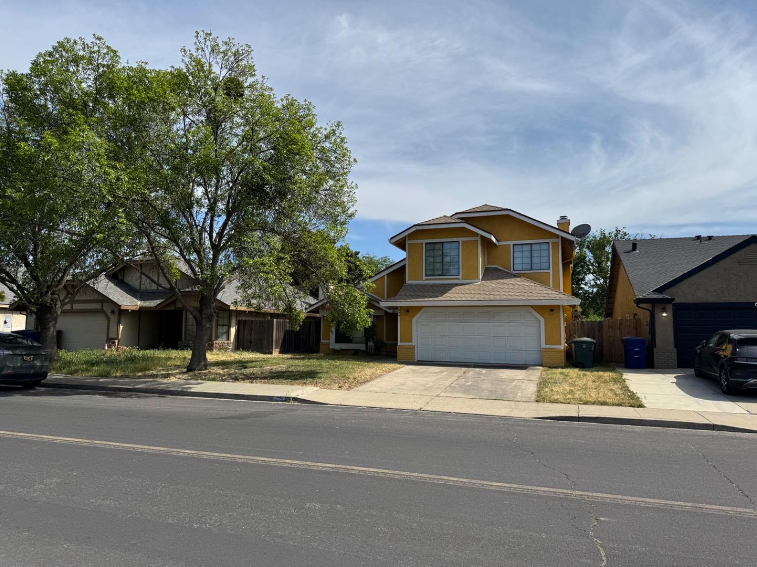 Detail Gallery Image 2 of 21 For 2036 Sheldon Dr, Modesto,  CA 95350 - 4 Beds | 2/1 Baths