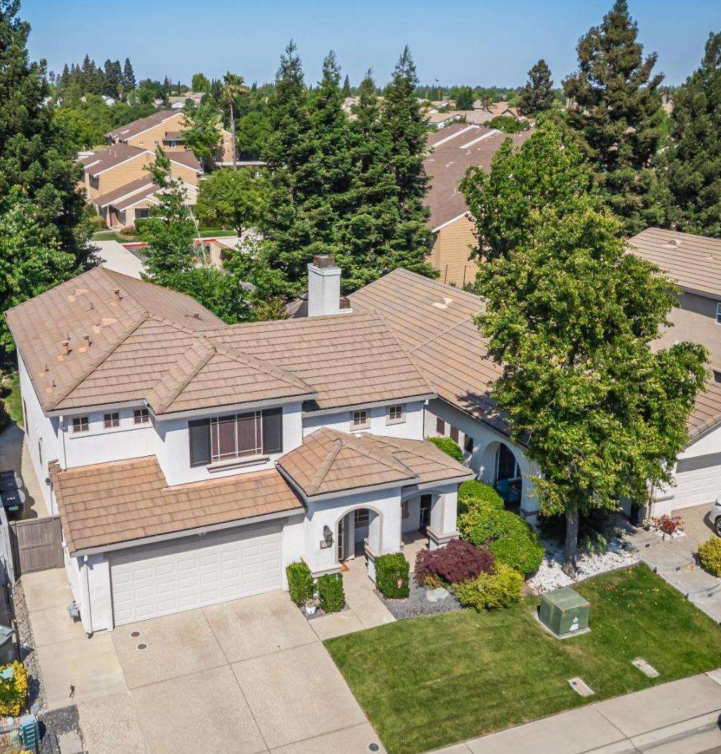 Detail Gallery Image 5 of 43 For 4624 Woodhawk Way, Antelope,  CA 95843 - 4 Beds | 3 Baths