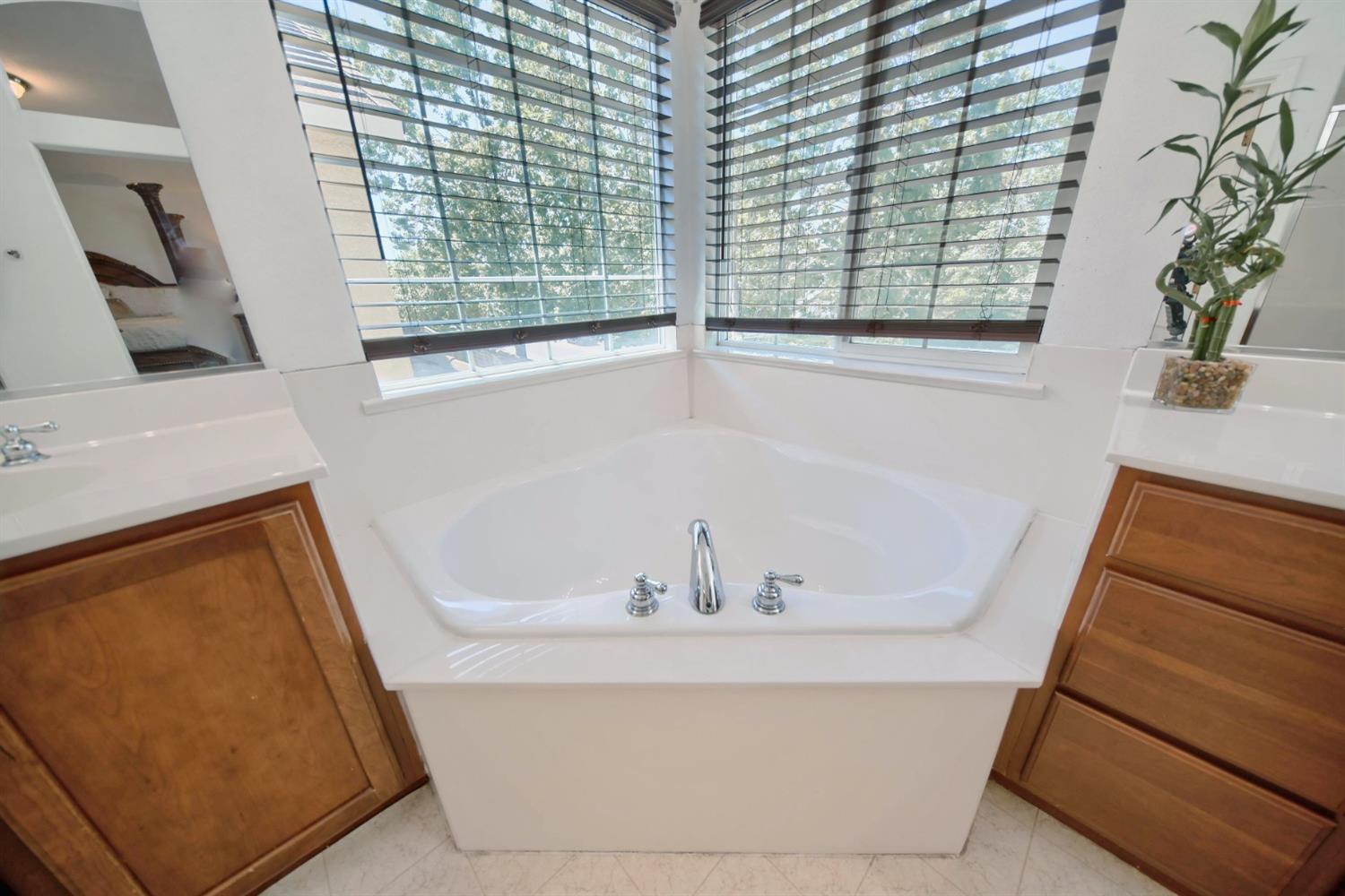 Detail Gallery Image 88 of 99 For 8061 Shay Circle Cir, Stockton,  CA 95212 - 4 Beds | 2/1 Baths