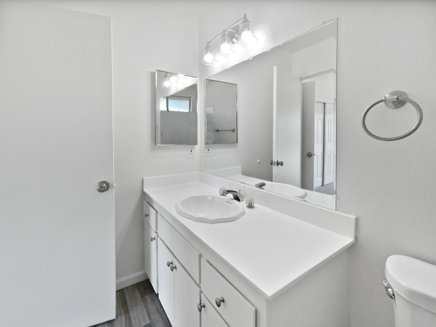Detail Gallery Image 24 of 25 For 6990 Riverboat Way, Sacramento,  CA 95831 - 2 Beds | 2 Baths