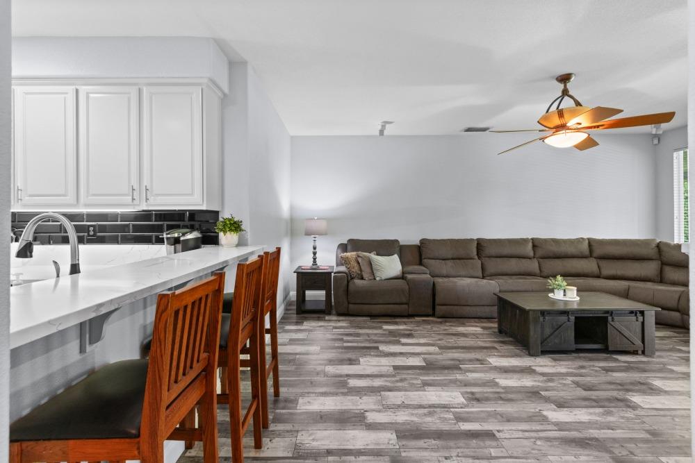 Detail Gallery Image 8 of 38 For 2501 Mabry Dr, Sacramento,  CA 95835 - 4 Beds | 3 Baths