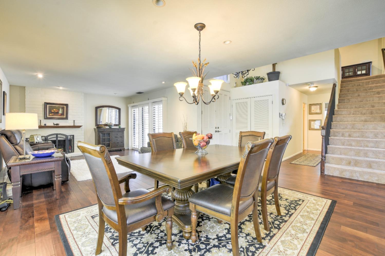 Detail Gallery Image 14 of 48 For 4904 Olive Oak Way, Carmichael,  CA 95608 - 4 Beds | 2 Baths
