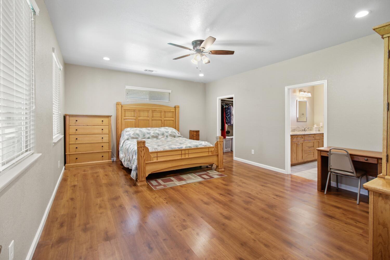Detail Gallery Image 45 of 76 For 8348 Polo Crosse Ave, Sacramento,  CA 95829 - 5 Beds | 4 Baths