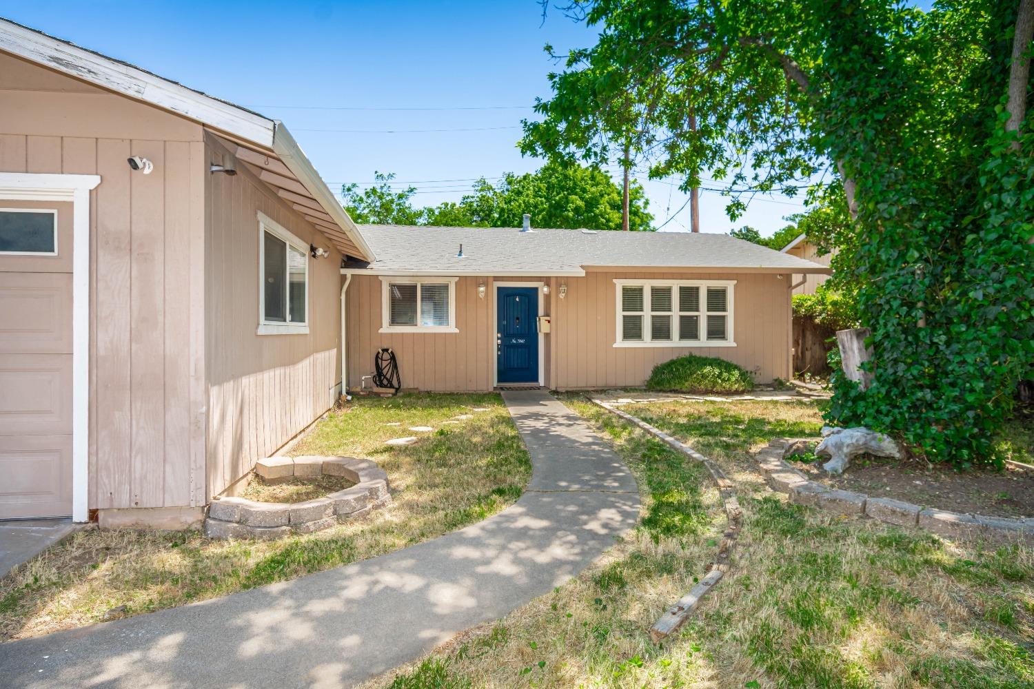 Detail Gallery Image 6 of 32 For 7042 Van Maren Ln, Citrus Heights,  CA 95621 - 3 Beds | 1/1 Baths