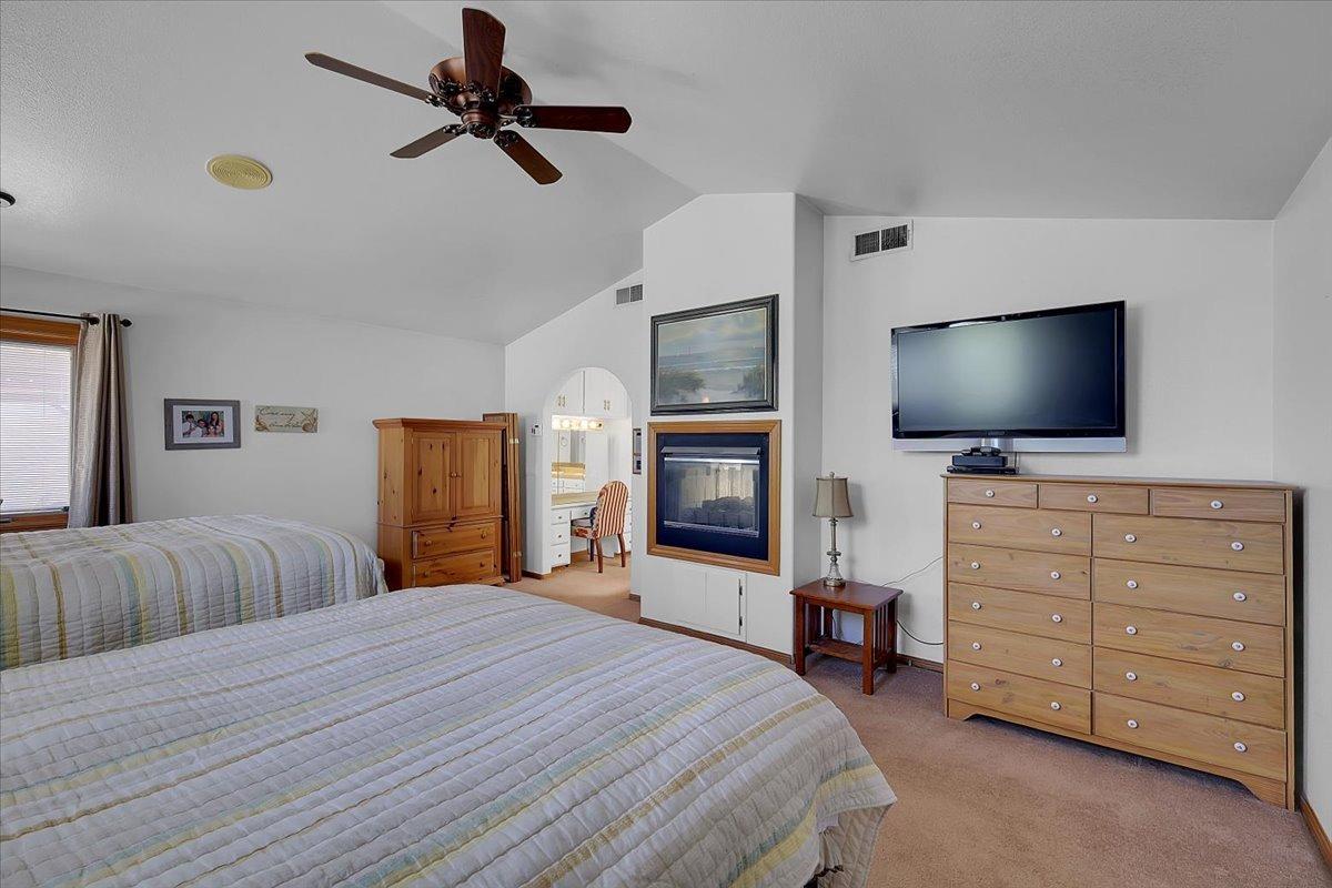 Detail Gallery Image 55 of 99 For 1721 Starr St, Yuba City,  CA 95993 - 5 Beds | 3 Baths