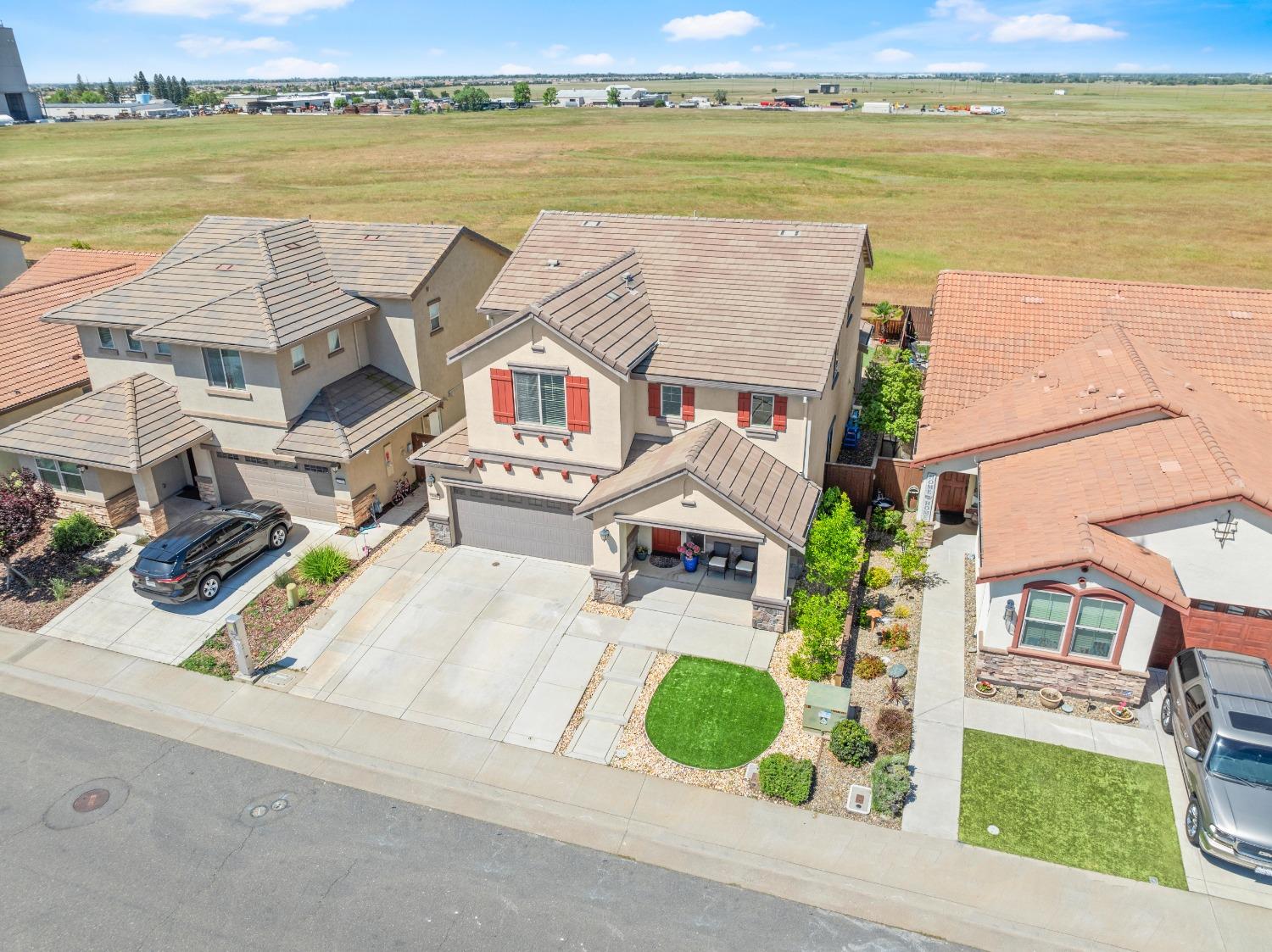 Detail Gallery Image 62 of 71 For 3706 Rockdale Dr, Rancho Cordova,  CA 95742 - 4 Beds | 3 Baths
