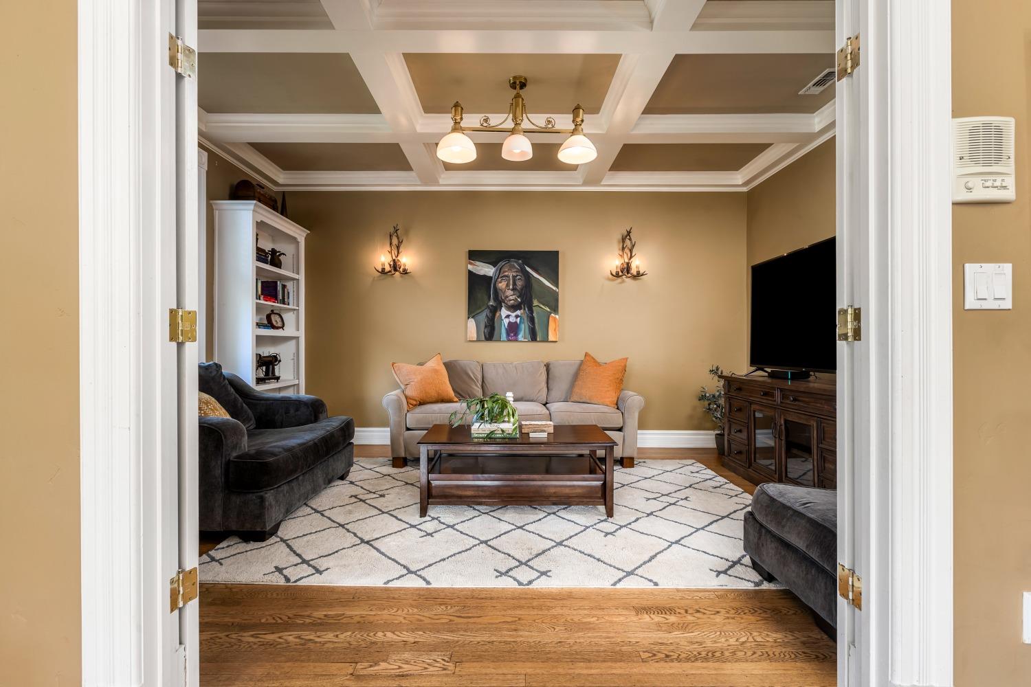 Detail Gallery Image 7 of 59 For 358 Mill St, Grass Valley,  CA 95945 - 8 Beds | 9 Baths