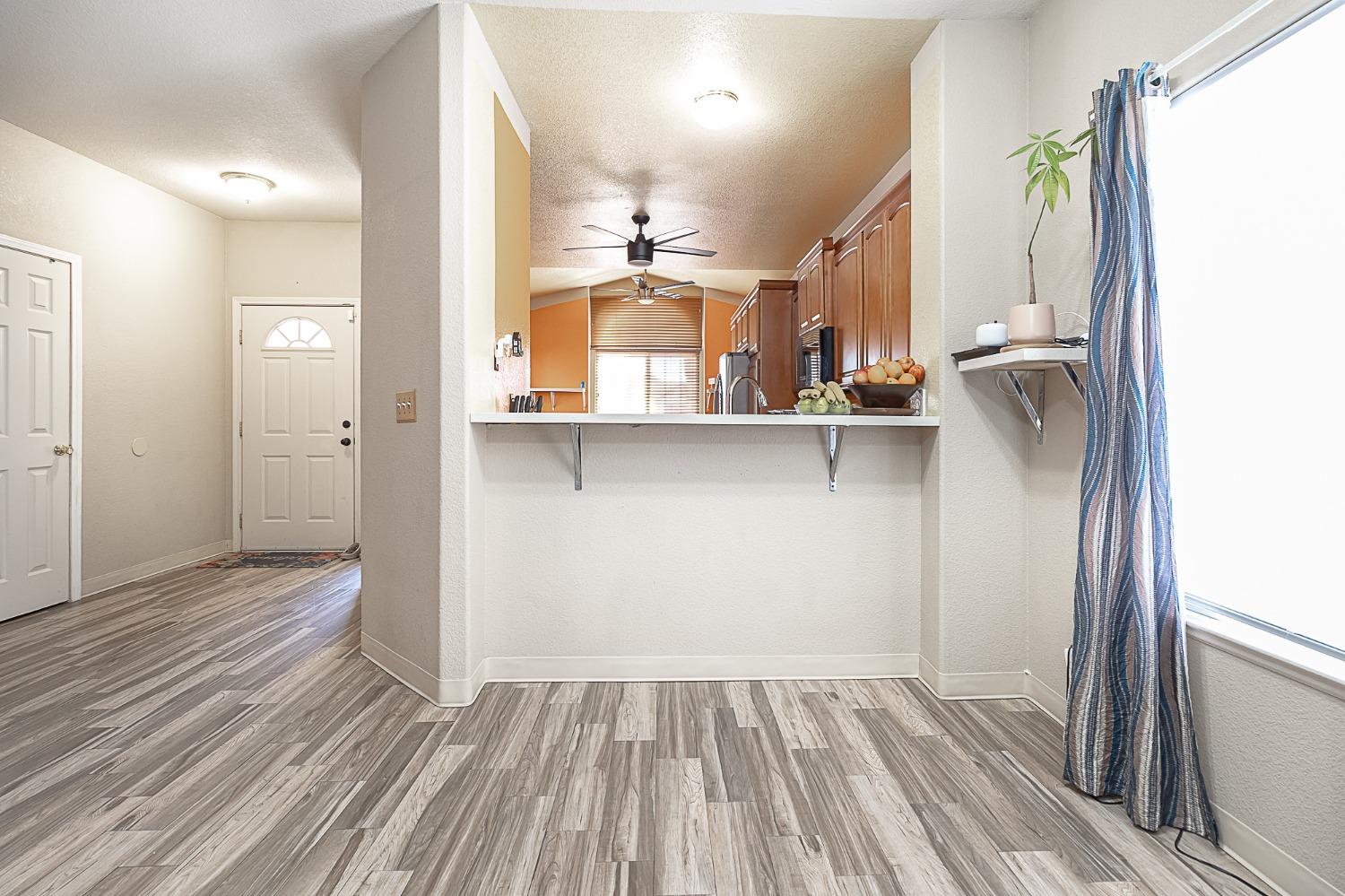 Detail Gallery Image 11 of 31 For 1017 East Ave, Gustine,  CA 95322 - 3 Beds | 2 Baths