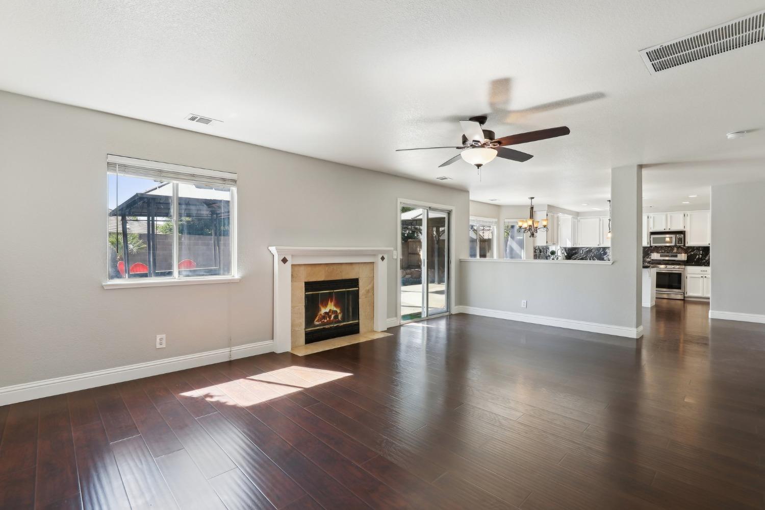 Los Ramblas Court, Roseville, California image 21
