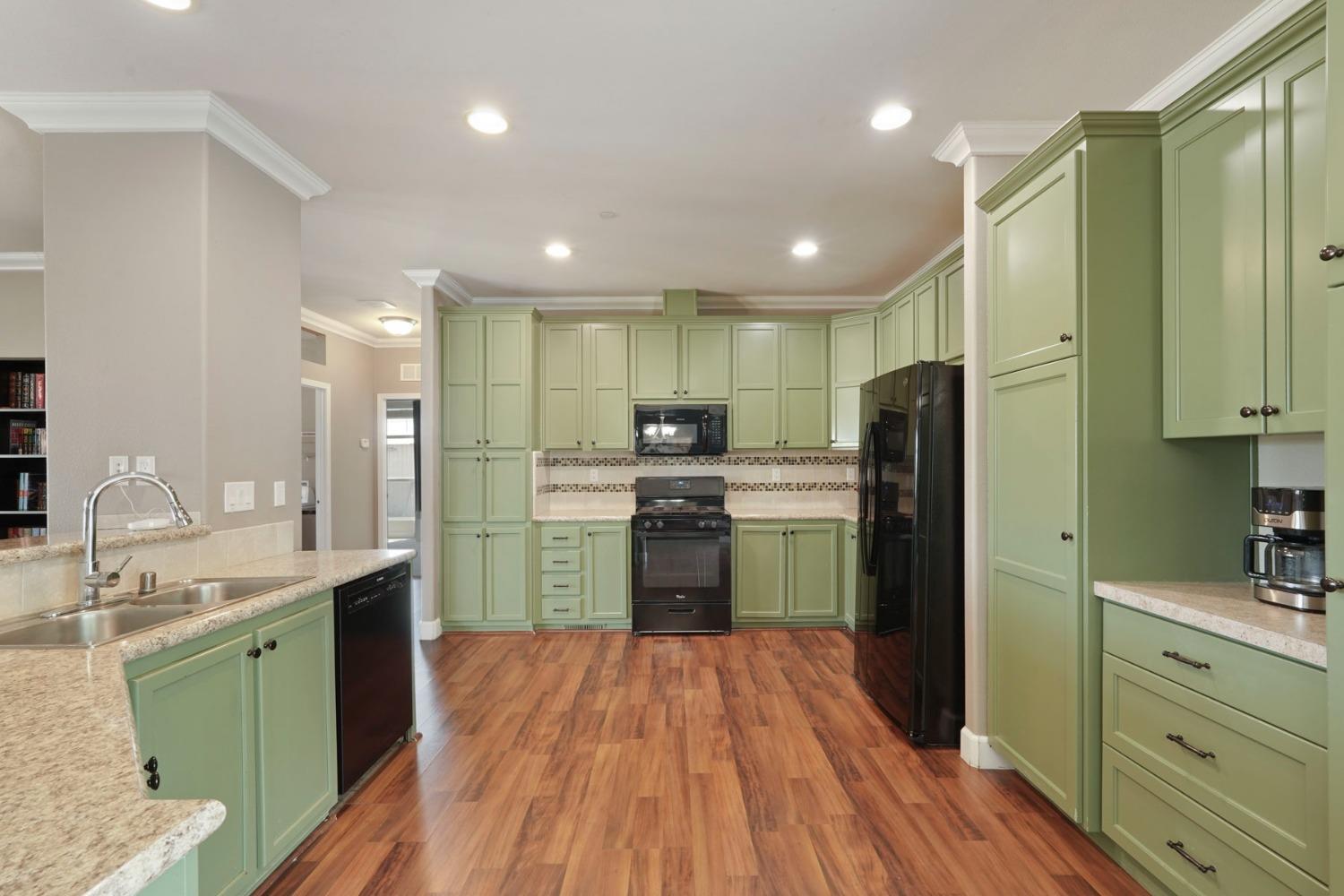 Detail Gallery Image 35 of 79 For 9854 New Hope Rd, Galt,  CA 95632 - 4 Beds | 2 Baths