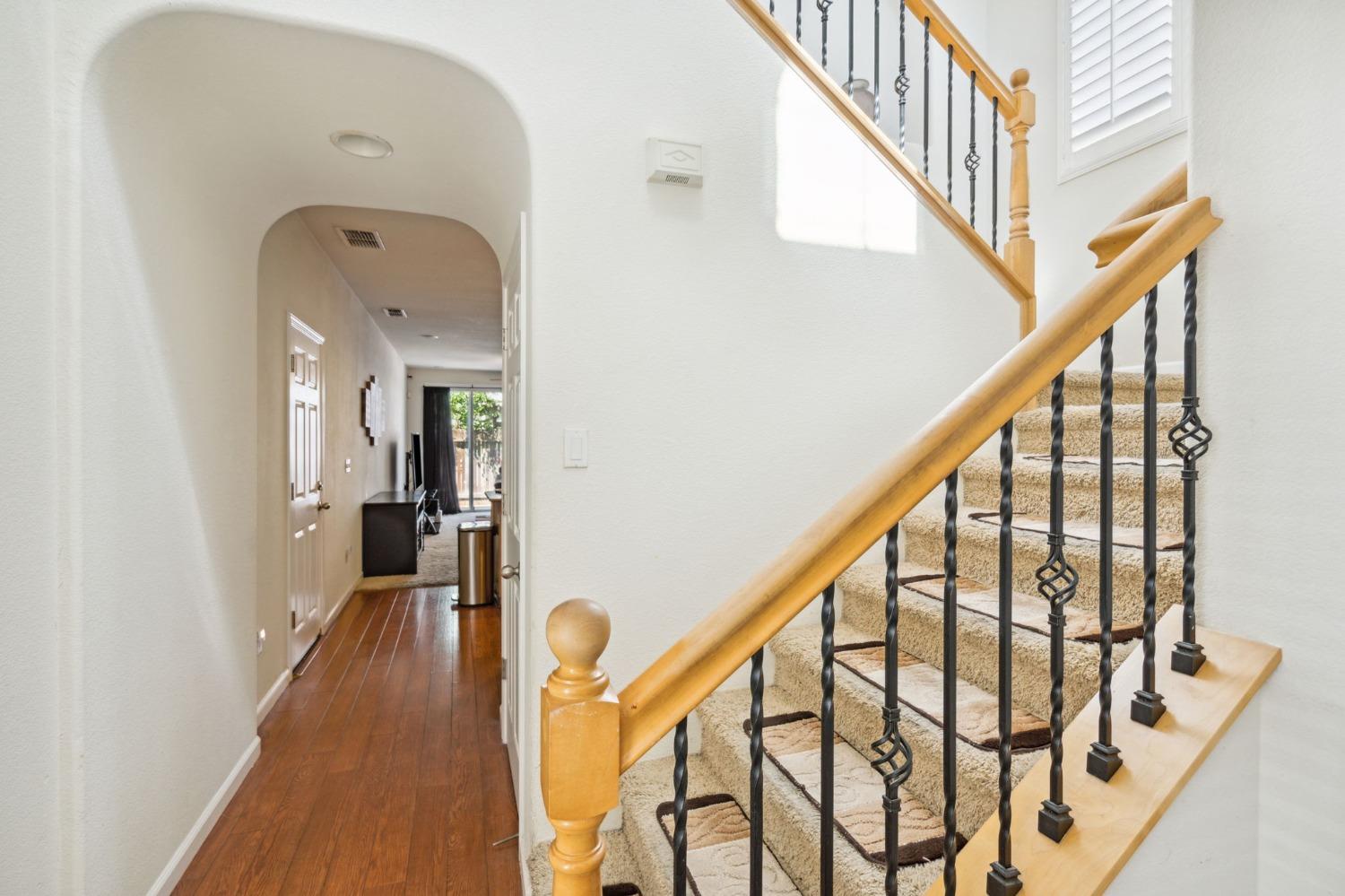 Detail Gallery Image 5 of 27 For 3115 Tolliver St, Sacramento,  CA 95833 - 3 Beds | 2/1 Baths