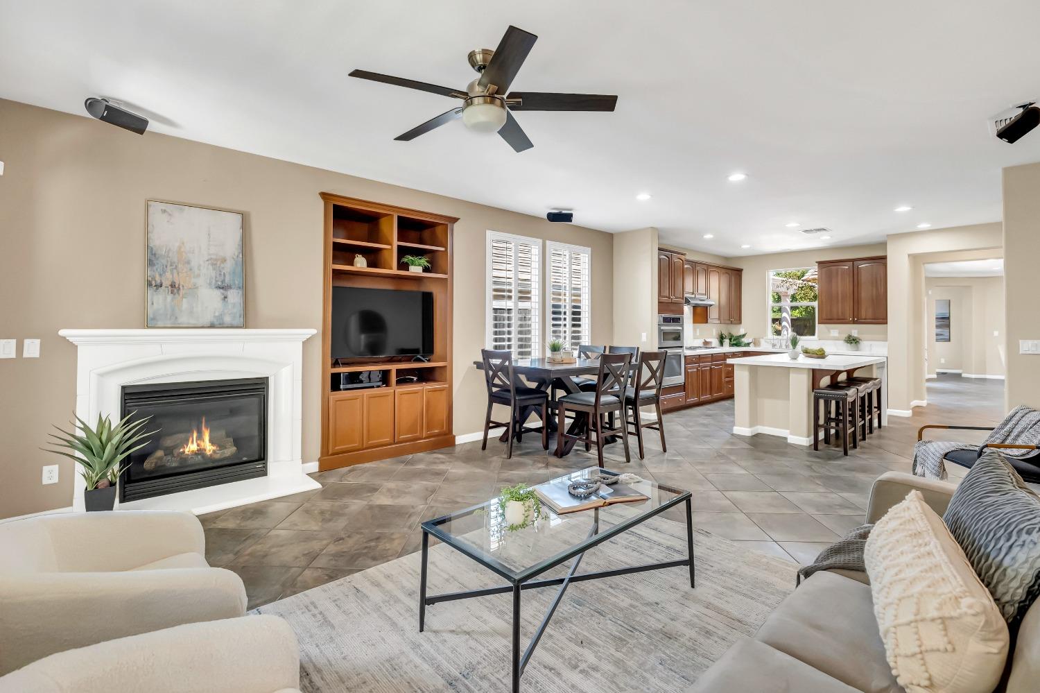 Stageline Circle, Rocklin, California image 32
