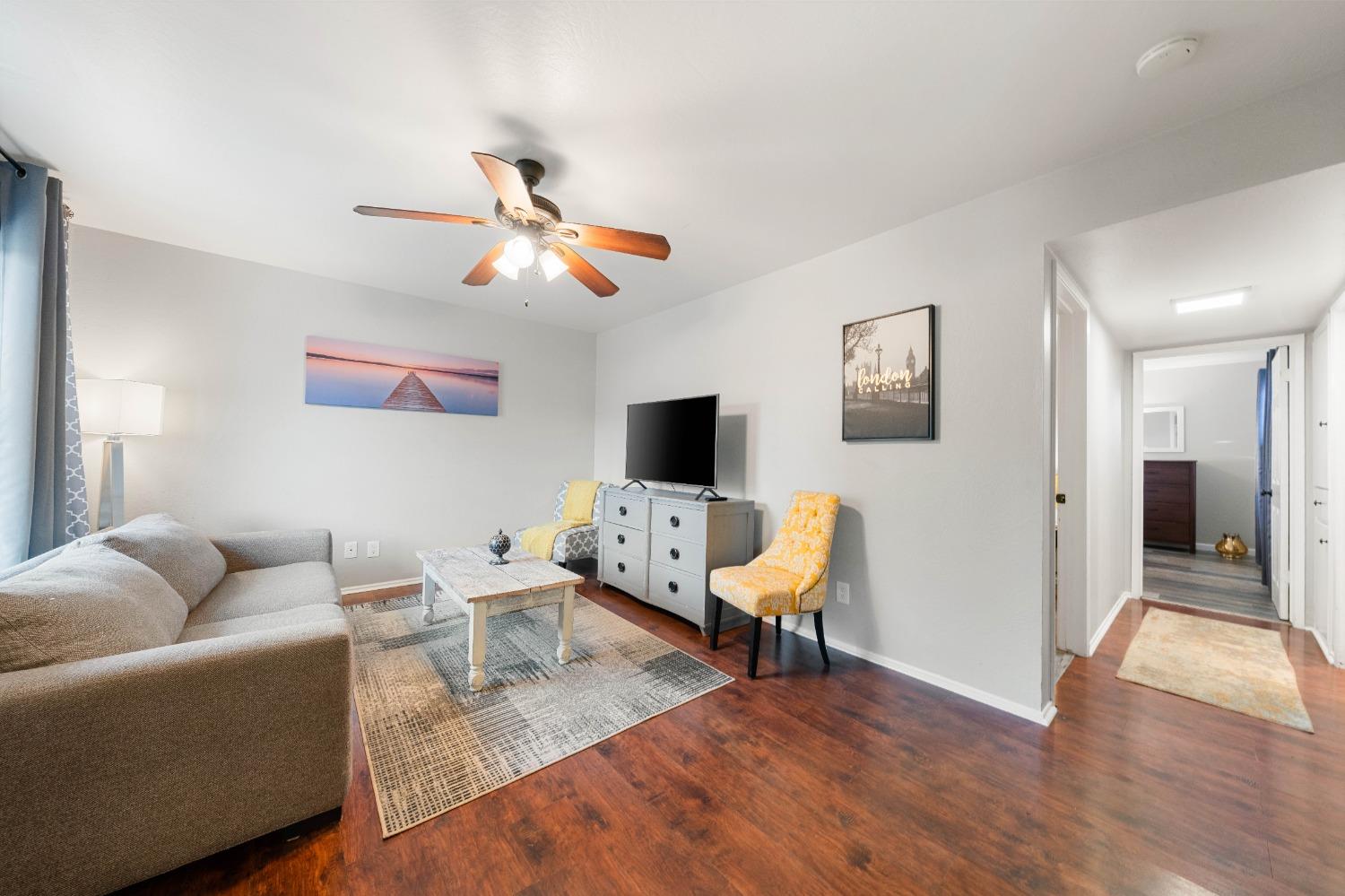 Detail Gallery Image 30 of 51 For 5904 40th St, Sacramento,  CA 95824 - – Beds | – Baths