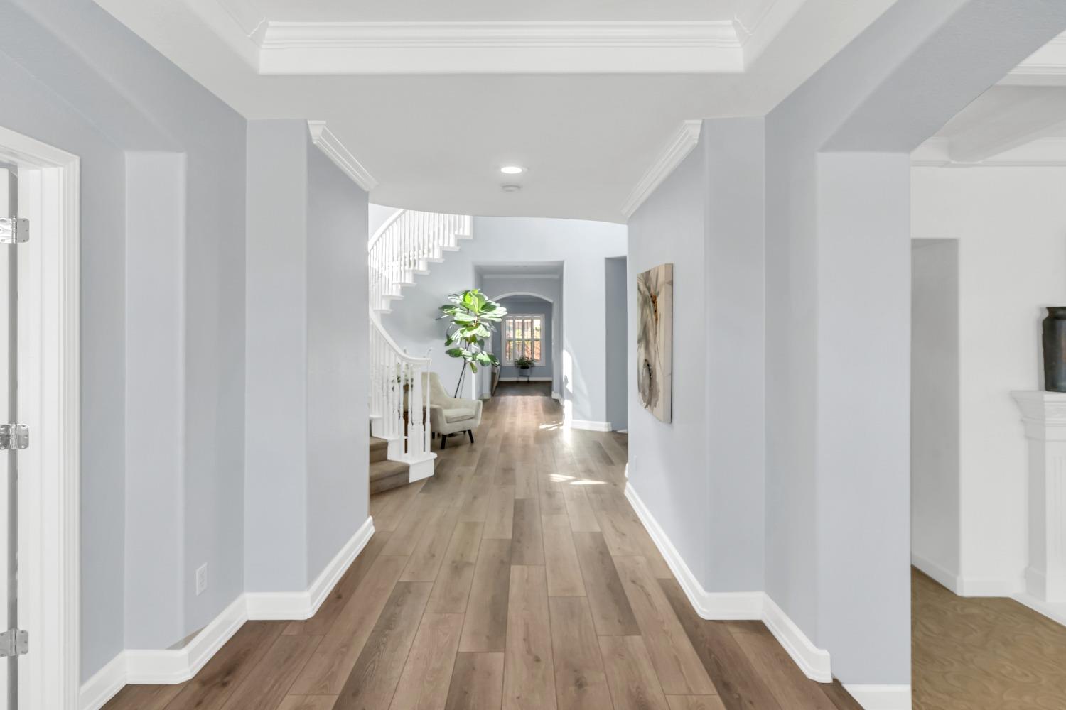 Detail Gallery Image 18 of 94 For 6600 Caprezzo Way, Elk Grove,  CA 95757 - 5 Beds | 4/1 Baths